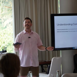 1:1 Strategic Business Coaching with Declhan – Salon Systems & Automation Expert